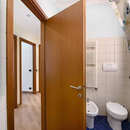 Apartment Valeria -arenzanohost *
